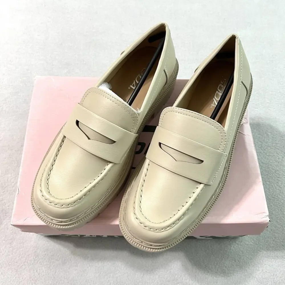Soda Eureka Women Slip On Platform Shoes 8.5 Penny Loafer Lug Sole Stitched NIB